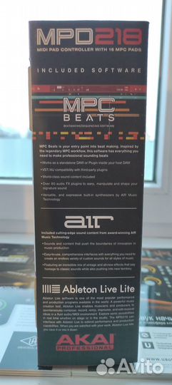 Akai Professional MPD218 Новый