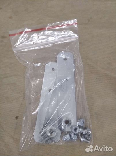 Дефлектор капота на ford focus 2