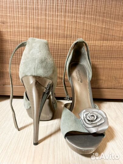 Босоножки женские mascotte