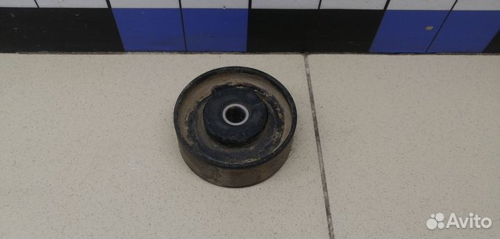 Ролик дополнительный руч. ремня Land Cruiser (150)