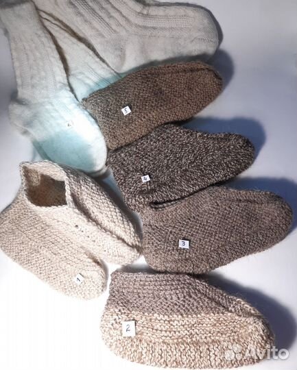 Носки, следы овечья шерсть новые ручная работа