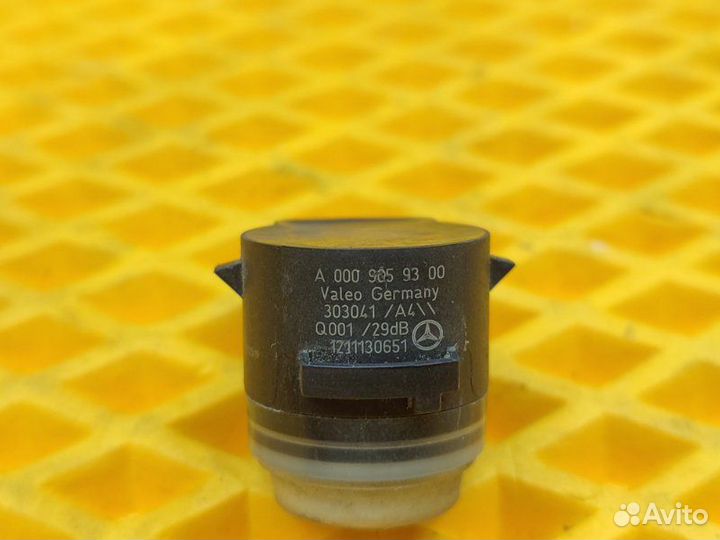 Датчик парковки задний Mercedes E W212 2.0