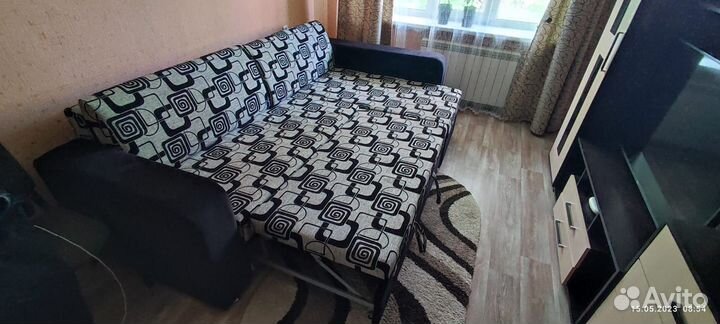 Продам угловой диван бу