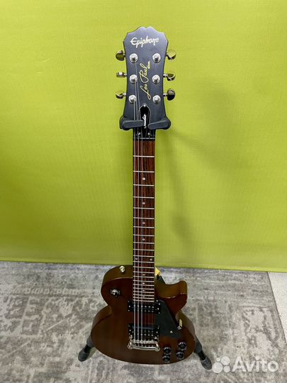 Электрогитара Epiphone Studio Les Paul