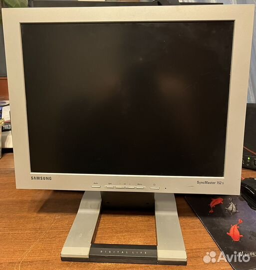 Монитор Samsung syncmaster 152S