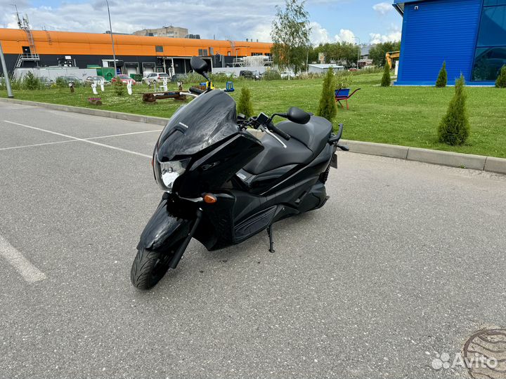 Макси скутер honda faze 250