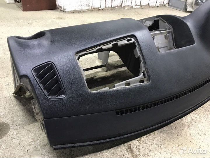 Торпедо Mazda 6 Gg седан 2.0 2003