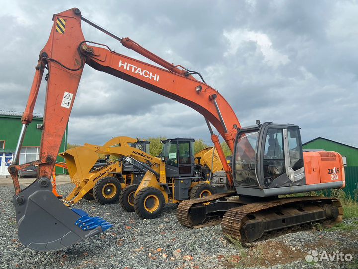 Гусеничный экскаватор Hitachi ZX200-3, 2008