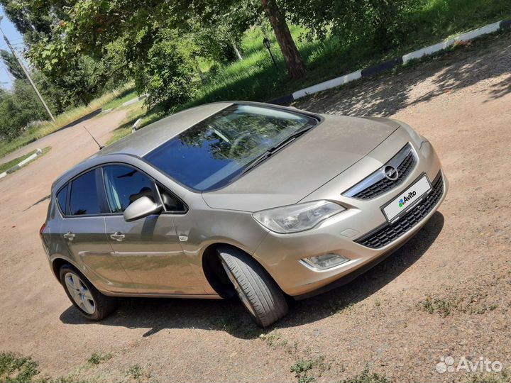 Opel Astra 1.6 AT, 2011, 161 200 км