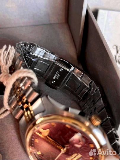 Часы Vivienne Westwood Camberwell Quartz Burgundy