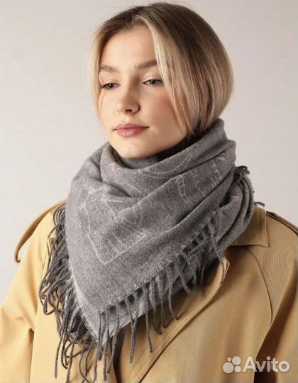 Шарфы теплые женские