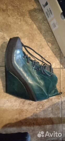 Новые ботинки40р