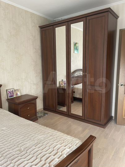 3-к. квартира, 70 м², 3/3 эт.