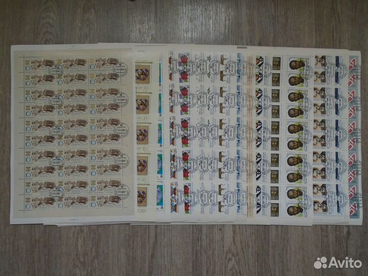 Марки СССР, Вьетнама, Гвинеи. Более 150 листов