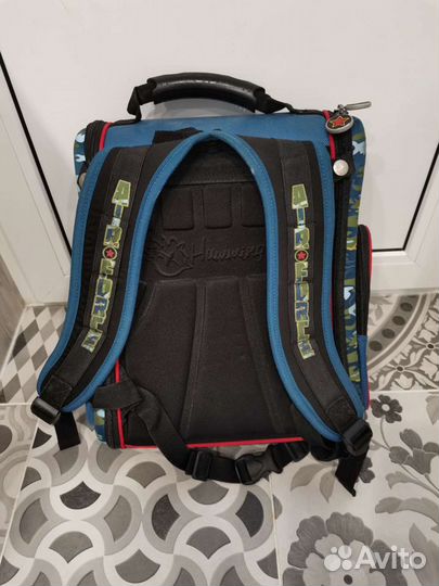 Школьный рюкзак