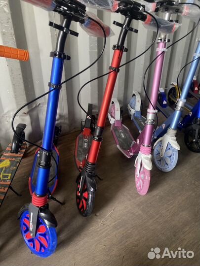 Самокат взрослый с дисковым тормозом