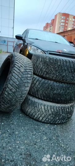 Goodyear Ultra Grip Ice Arctic 2 205/55 R16