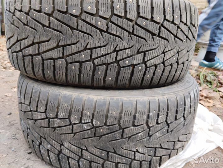 Nokian Tyres Hakkapeliitta 7 SUV 275/50 R20 25