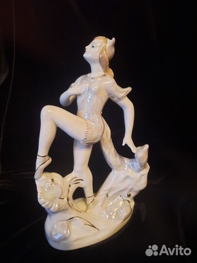 Фарфоровая статуэтка СССР 