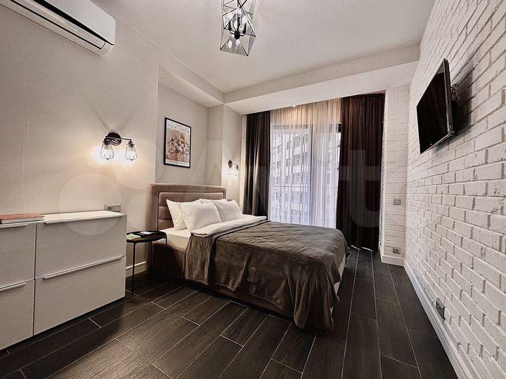 3-к. квартира, 90 м², 4/20 эт.