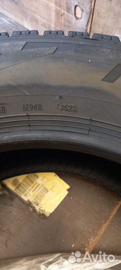 Pirelli Ice Zero FR 225/65 R17 106T
