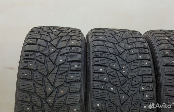 Dunlop SP Winter Ice 02 245/40 R20 99T