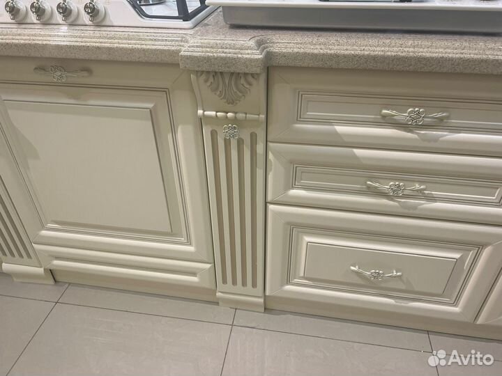 Цена за весь размер кухонный гарнитур Шампань