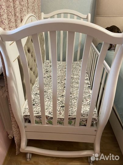 Детская кроватка