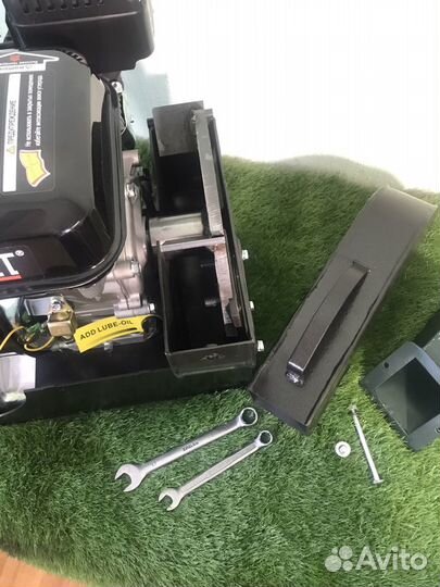 Измельчитель садовый, дробилка древесины,щепорезка