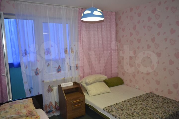 4-к. квартира, 107 м², 1/5 эт.