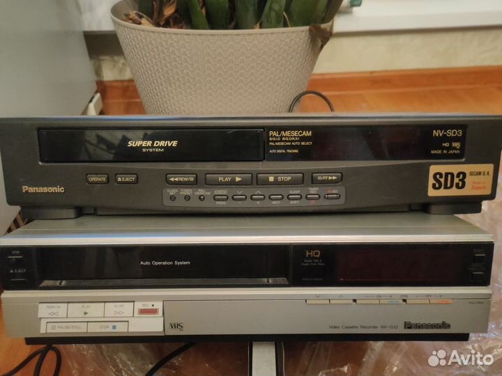 Видеомагнитофон panasonic