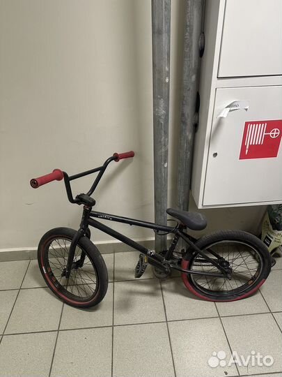 Трюковой велосипед bmx