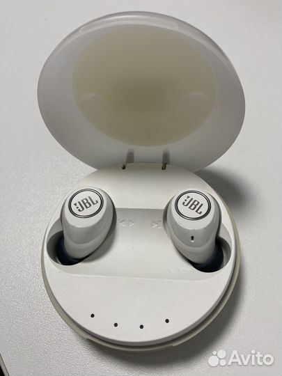 Беспроводные наушники JBL Free