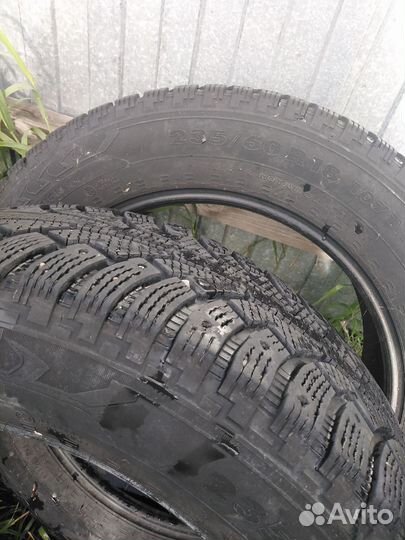 Dunlop SP Winter Ice 02 235/60 R18 104B