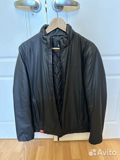 Кожаная куртка мужская Nike