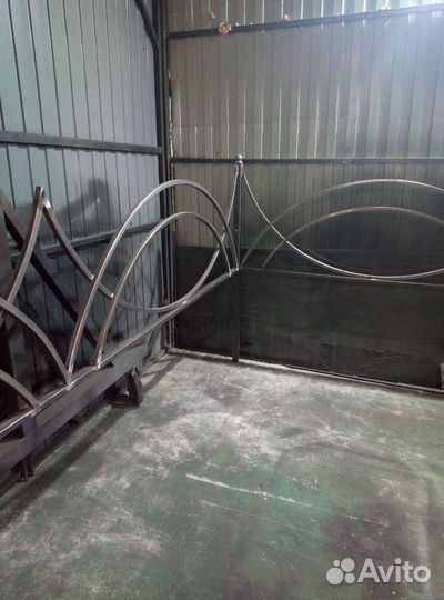 Оградки на кладбище