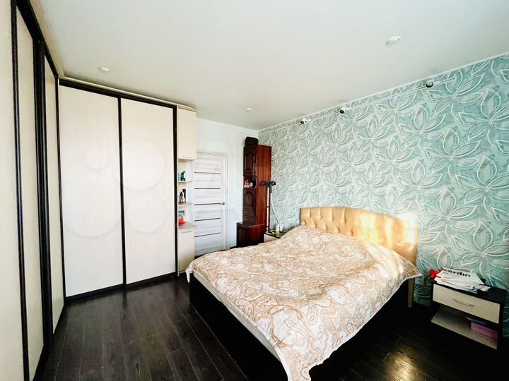 2-к. квартира, 75 м², 13/17 эт.