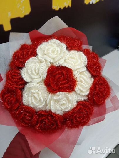 Вязаные крючком розы