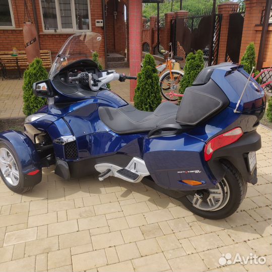 Трицикл BRP can-am spider rt