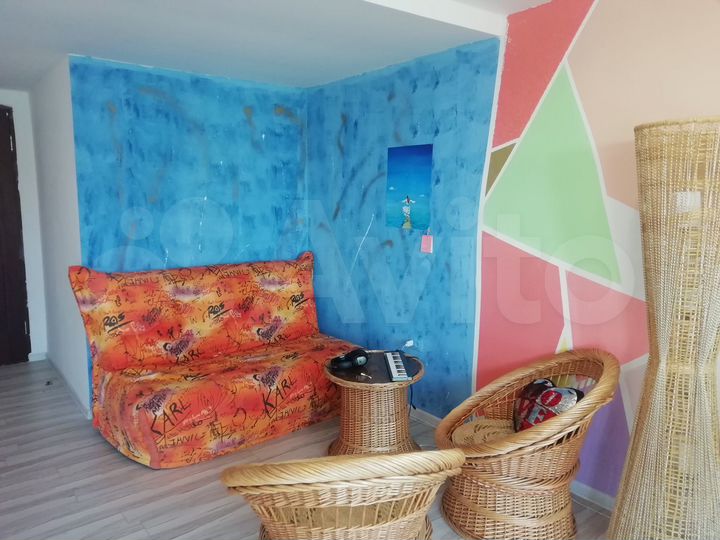 2-к. квартира, 55 м², 2/2 эт.