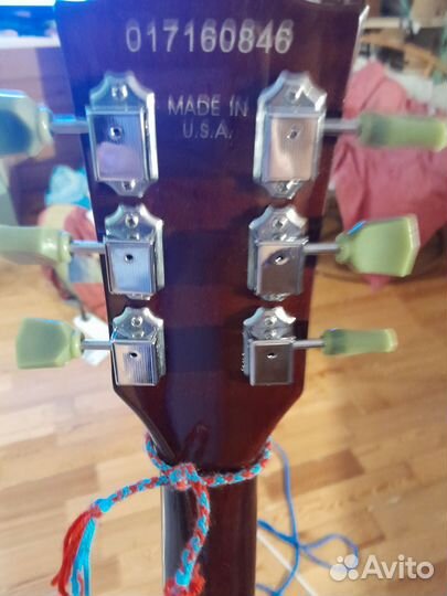 Электро гитара