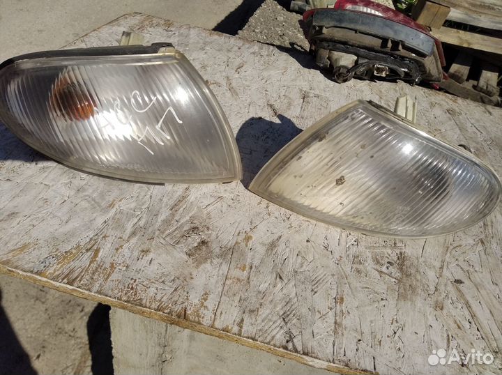 Поворотник Хендай Акцент 1