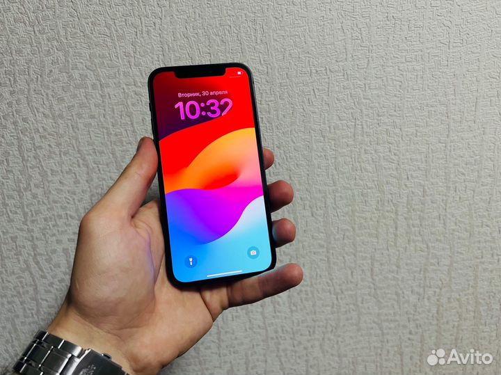 iPhone 12, 64 ГБ