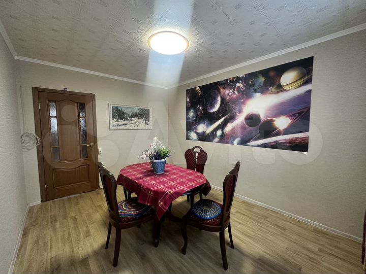 3-к. квартира, 72 м², 6/9 эт.