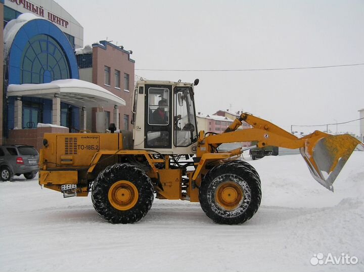 Погрузчики, самосвалы вывоз снега