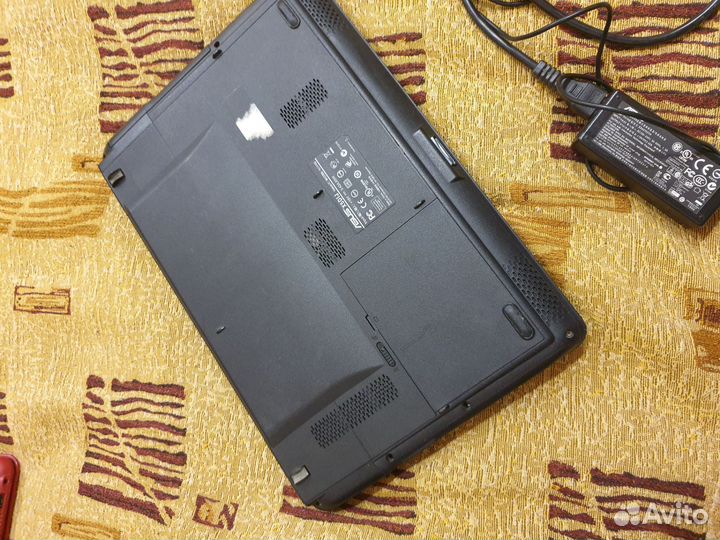 Ноутбук asusX5DIJ