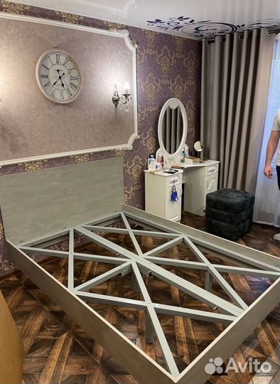 Парящая кровать от производителя