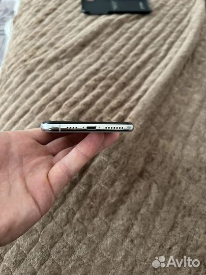 Телефон iPhone xs max 512