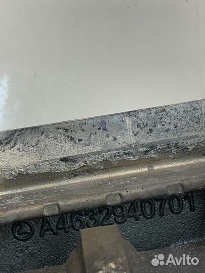 Педаль тормоза (Mercedes-Benz G-class W463 III)