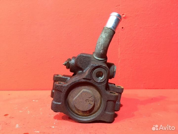 Насос гура для Ford Fusion fyja, 1.6 Zetec (Б/У)